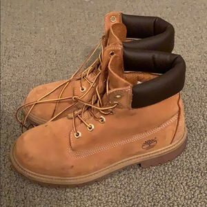 TIMBERLAND BOOTS
